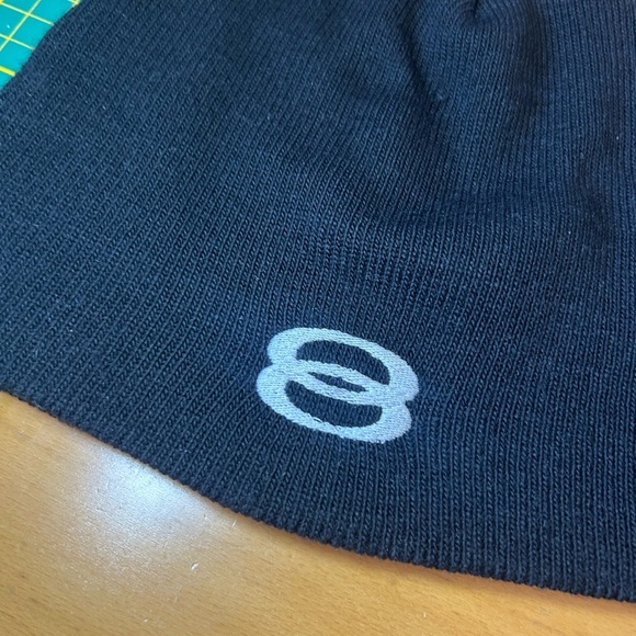 Balenciaga Unity ring logo embroidered skull cap beanie - Picture 3 of 11